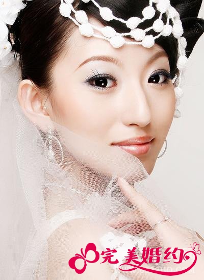 新娘如何选择适合自己的妆面及造型