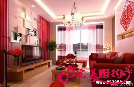 别致婚房图片二：富丽璀璨的客厅