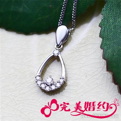 什么样的K金项链适合在夏日佩戴？