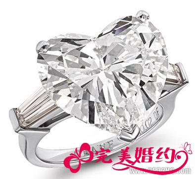 适合求婚的心形求婚钻戒 传达浓浓爱意