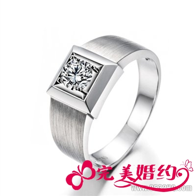 80后准新郎挑选结婚钻戒的原则