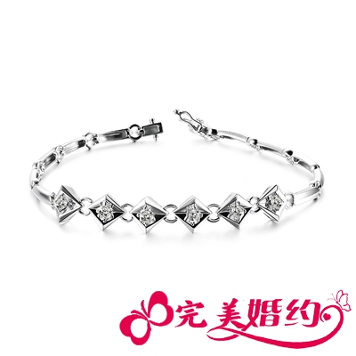 18K金钻石手链 链住爱