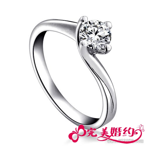 买多大的钻石才具备钻石证书？