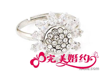 施华洛世奇钻戒