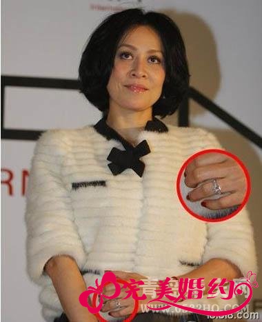 刘嘉玲的12克拉钻戒多少钱