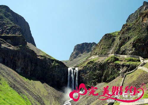 松花江旅游之长白瀑布