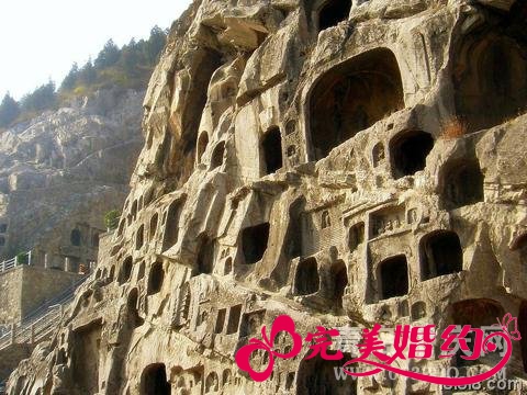 龙门石窟旅游之万佛洞