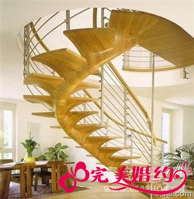 复式婚房楼梯装修效果图2