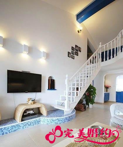 异域风情楼中楼装修效果图2