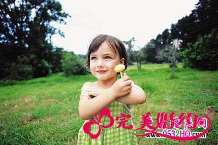 夏季宝宝晒伤治疗小秘诀